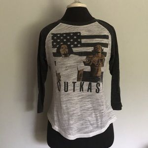 OutKast Baseball T-shirt small